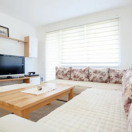 Paradise Apartment